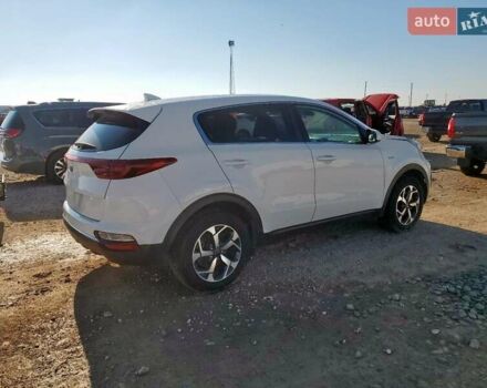 Белый Киа Sportage, объемом двигателя 2.36 л и пробегом 132 тыс. км за 3200 $, фото 2 на Automoto.ua