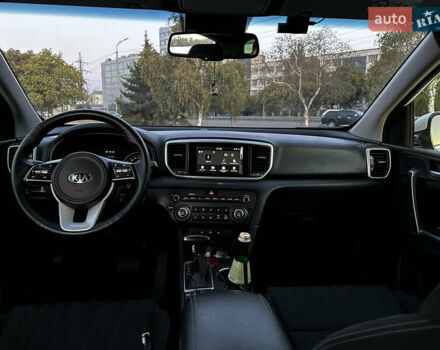 Білий Кіа Sportage, об'ємом двигуна 1.6 л та пробігом 90 тис. км за 23500 $, фото 11 на Automoto.ua