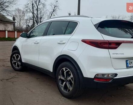 Белый Киа Sportage, объемом двигателя 1.59 л и пробегом 22 тыс. км за 20900 $, фото 3 на Automoto.ua