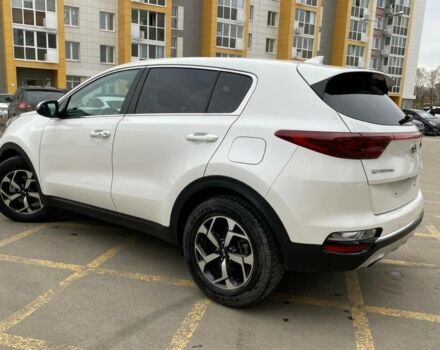 Белый Киа Sportage, объемом двигателя 2 л и пробегом 98 тыс. км за 15200 $, фото 2 на Automoto.ua