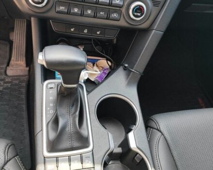 Белый Киа Sportage, объемом двигателя 0 л и пробегом 125 тыс. км за 21590 $, фото 12 на Automoto.ua