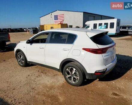 Белый Киа Sportage, объемом двигателя 2.36 л и пробегом 132 тыс. км за 3200 $, фото 1 на Automoto.ua