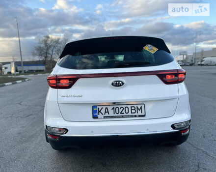 Білий Кіа Sportage, об'ємом двигуна 1.59 л та пробігом 48 тис. км за 20700 $, фото 10 на Automoto.ua