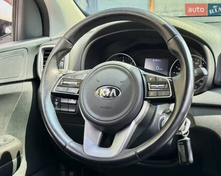 Киа Sportage 2020 в Харькове на Automoto.ua Белый Киа Sportage, объемом двигателя 1.6 л и пробегом 68 тыс. км за 21300 $, фото 14 на Automoto.ua