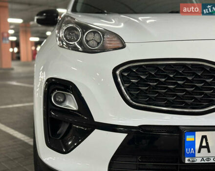 Білий Кіа Sportage, об'ємом двигуна 1.6 л та пробігом 80 тис. км за 21000 $, фото 11 на Automoto.ua