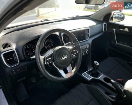 Белый Киа Sportage, объемом двигателя 1.59 л и пробегом 139 тыс. км за 16932 $, фото 6 на Automoto.ua