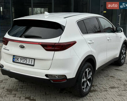 Белый Киа Sportage, объемом двигателя 2.36 л и пробегом 45 тыс. км за 17500 $, фото 13 на Automoto.ua