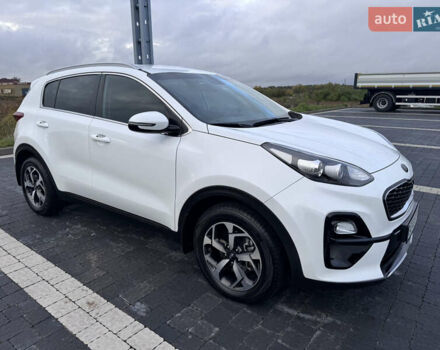 Білий Кіа Sportage, об'ємом двигуна 1.6 л та пробігом 49 тис. км за 18500 $, фото 14 на Automoto.ua