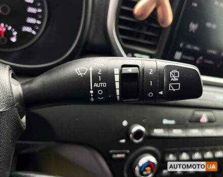 Кіа Sportage 2020 у Мукачеве на Automoto.ua Білий Кіа Sportage, об'ємом двигуна 1.6 л та пробігом 57 тис. км за 20999 $, фото 16 на Automoto.ua