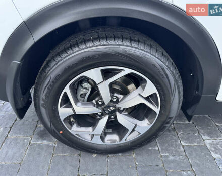Білий Кіа Sportage, об'ємом двигуна 1.6 л та пробігом 49 тис. км за 18500 $, фото 27 на Automoto.ua