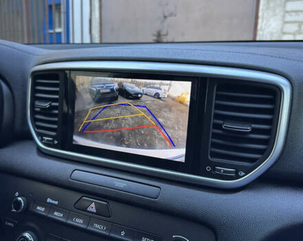 Білий Кіа Sportage, об'ємом двигуна 1.59 л та пробігом 69 тис. км за 17500 $, фото 48 на Automoto.ua