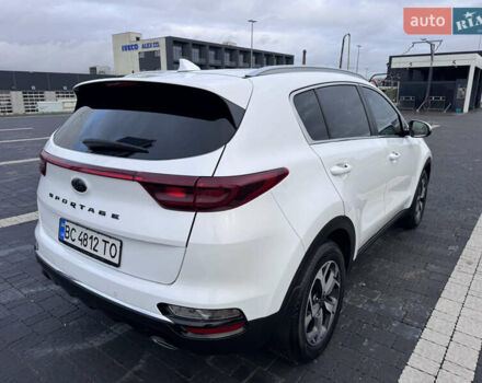 Білий Кіа Sportage, об'ємом двигуна 1.6 л та пробігом 49 тис. км за 18500 $, фото 10 на Automoto.ua