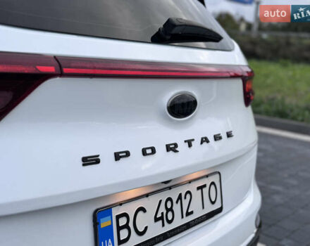 Білий Кіа Sportage, об'ємом двигуна 1.6 л та пробігом 49 тис. км за 18500 $, фото 23 на Automoto.ua