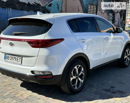 Белый Киа Sportage, объемом двигателя 1.6 л и пробегом 48 тыс. км за 18900 $, фото 10 на Automoto.ua