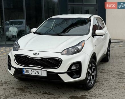 Белый Киа Sportage, объемом двигателя 2.36 л и пробегом 45 тыс. км за 17500 $, фото 14 на Automoto.ua