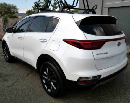 Білий Кіа Sportage, об'ємом двигуна 2.4 л та пробігом 45 тис. км за 13000 $, фото 4 на Automoto.ua