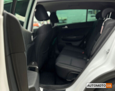 Кіа Sportage 2020 у Мукачеве на Automoto.ua Білий Кіа Sportage, об'ємом двигуна 1.6 л та пробігом 57 тис. км за 20999 $, фото 26 на Automoto.ua