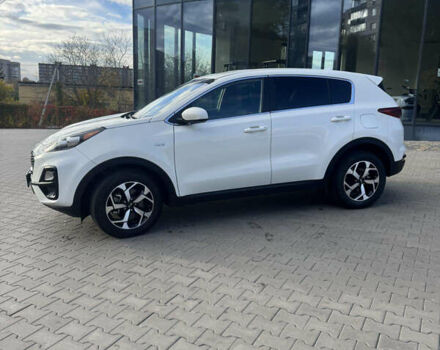 Білий Кіа Sportage, об'ємом двигуна 2.36 л та пробігом 47 тис. км за 17500 $, фото 1 на Automoto.ua