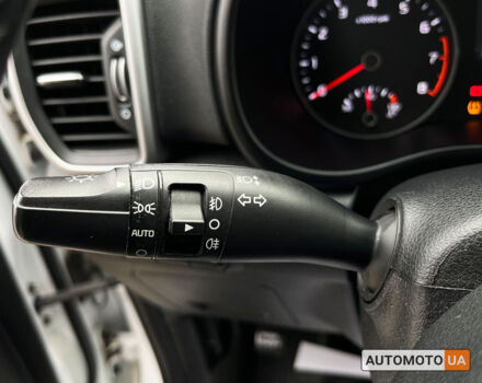 Кіа Sportage 2020 у Мукачеве на Automoto.ua Білий Кіа Sportage, об'ємом двигуна 1.6 л та пробігом 57 тис. км за 20999 $, фото 15 на Automoto.ua