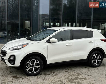 Білий Кіа Sportage, об'ємом двигуна 2.36 л та пробігом 47 тис. км за 17500 $, фото 29 на Automoto.ua