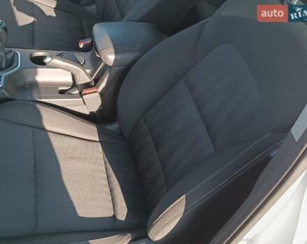 Білий Кіа Sportage, об'ємом двигуна 1.6 л та пробігом 93 тис. км за 18200 $, фото 19 на Automoto.ua