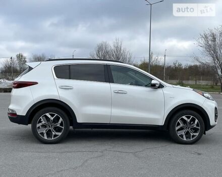 Белый Киа Sportage, объемом двигателя 2.4 л и пробегом 5 тыс. км за 24500 $, фото 9 на Automoto.ua