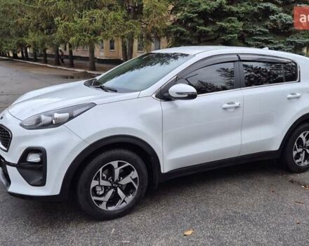 Белый Киа Sportage, объемом двигателя 1.59 л и пробегом 60 тыс. км за 17900 $, фото 1 на Automoto.ua