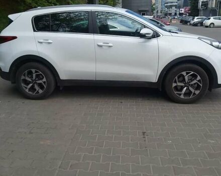 Белый Киа Sportage, объемом двигателя 1.59 л и пробегом 38 тыс. км за 20000 $, фото 3 на Automoto.ua