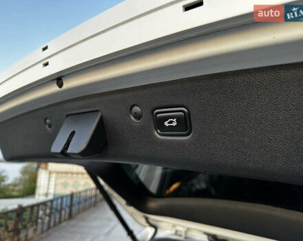 Білий Кіа Sportage, об'ємом двигуна 1.6 л та пробігом 90 тис. км за 23500 $, фото 20 на Automoto.ua