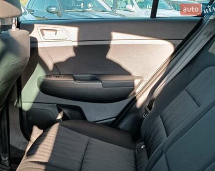 Білий Кіа Sportage, об'ємом двигуна 1.6 л та пробігом 93 тис. км за 18200 $, фото 25 на Automoto.ua