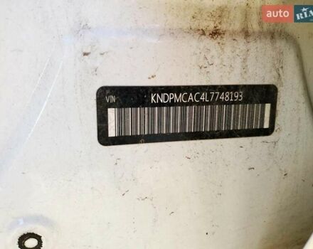 Белый Киа Sportage, объемом двигателя 2.36 л и пробегом 132 тыс. км за 3200 $, фото 12 на Automoto.ua