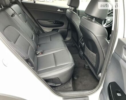 Белый Киа Sportage, объемом двигателя 2.4 л и пробегом 5 тыс. км за 24500 $, фото 33 на Automoto.ua