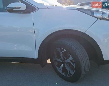 Білий Кіа Sportage, об'ємом двигуна 1.6 л та пробігом 93 тис. км за 18200 $, фото 9 на Automoto.ua