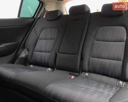 Белый Киа Sportage, объемом двигателя 1.6 л и пробегом 136 тыс. км за 18500 $, фото 24 на Automoto.ua