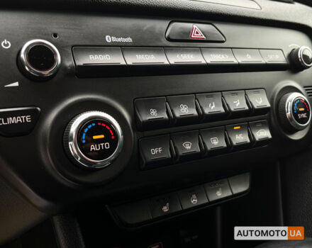 Кіа Sportage 2020 у Мукачеве на Automoto.ua Білий Кіа Sportage, об'ємом двигуна 1.6 л та пробігом 57 тис. км за 20999 $, фото 19 на Automoto.ua