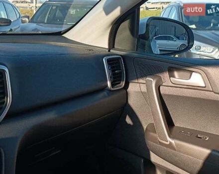 Білий Кіа Sportage, об'ємом двигуна 1.6 л та пробігом 93 тис. км за 18200 $, фото 22 на Automoto.ua