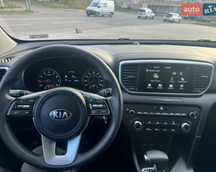 Белый Киа Sportage, объемом двигателя 2.36 л и пробегом 45 тыс. км за 17500 $, фото 10 на Automoto.ua