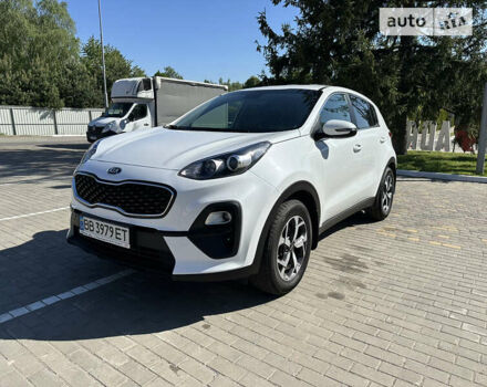 Белый Киа Sportage, объемом двигателя 1.6 л и пробегом 48 тыс. км за 18900 $, фото 77 на Automoto.ua