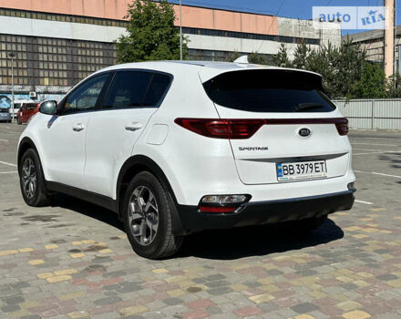 Белый Киа Sportage, объемом двигателя 1.6 л и пробегом 48 тыс. км за 18900 $, фото 15 на Automoto.ua