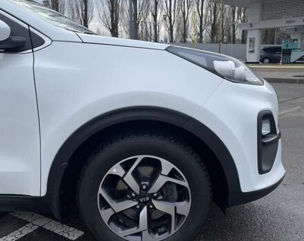 Білий Кіа Sportage, об'ємом двигуна 1.59 л та пробігом 115 тис. км за 16500 $, фото 11 на Automoto.ua
