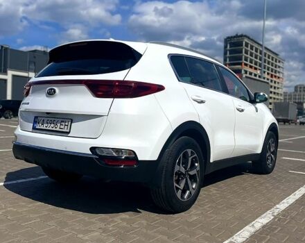 Белый Киа Sportage, объемом двигателя 1.6 л и пробегом 27 тыс. км за 20800 $, фото 3 на Automoto.ua