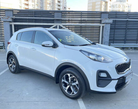 Білий Кіа Sportage, об'ємом двигуна 1.59 л та пробігом 30 тис. км за 21900 $, фото 7 на Automoto.ua