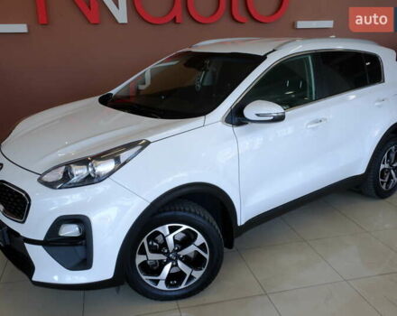 Белый Киа Sportage, объемом двигателя 1.6 л и пробегом 50 тыс. км за 17500 $, фото 12 на Automoto.ua