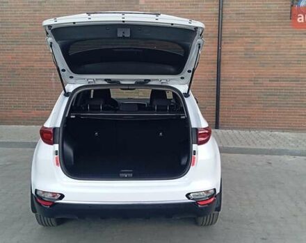 Белый Киа Sportage, объемом двигателя 1.6 л и пробегом 34 тыс. км за 21700 $, фото 39 на Automoto.ua