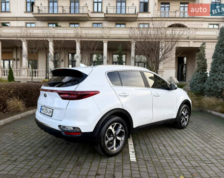Белый Киа Sportage, объемом двигателя 1.6 л и пробегом 35 тыс. км за 20300 $, фото 16 на Automoto.ua