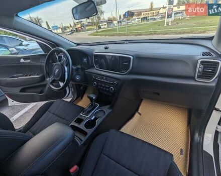 Белый Киа Sportage, объемом двигателя 1.59 л и пробегом 11 тыс. км за 22000 $, фото 15 на Automoto.ua