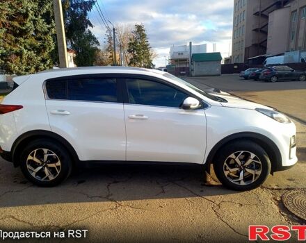 Белый Киа Sportage, объемом двигателя 1.6 л и пробегом 16 тыс. км за 23200 $, фото 7 на Automoto.ua