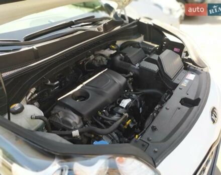 Белый Киа Sportage, объемом двигателя 1.59 л и пробегом 25 тыс. км за 21500 $, фото 38 на Automoto.ua