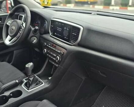 Білий Кіа Sportage, об'ємом двигуна 1.6 л та пробігом 131 тис. км за 13950 $, фото 28 на Automoto.ua