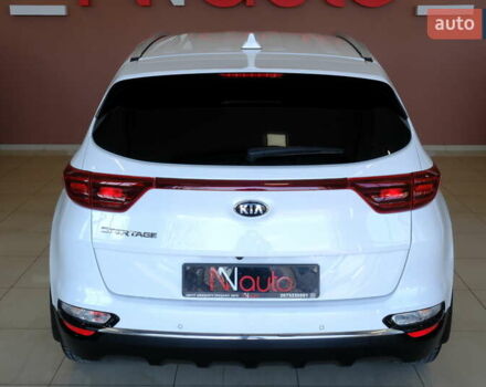 Белый Киа Sportage, объемом двигателя 1.6 л и пробегом 50 тыс. км за 17500 $, фото 17 на Automoto.ua